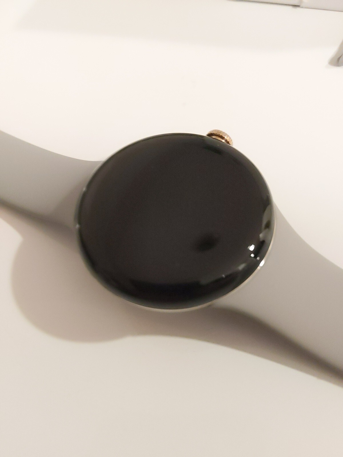 NEW! Google Pixel Watch (Bluetooth/WiFi) – Champagne Gold / Hazel Band – Unworn