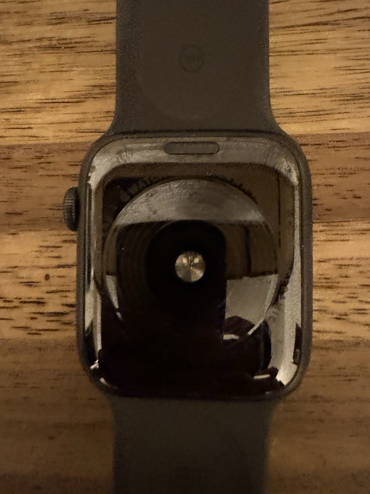 Apple Watch SE 44mm Space Gray Aluminum Case with Black Sport Band – Regular…