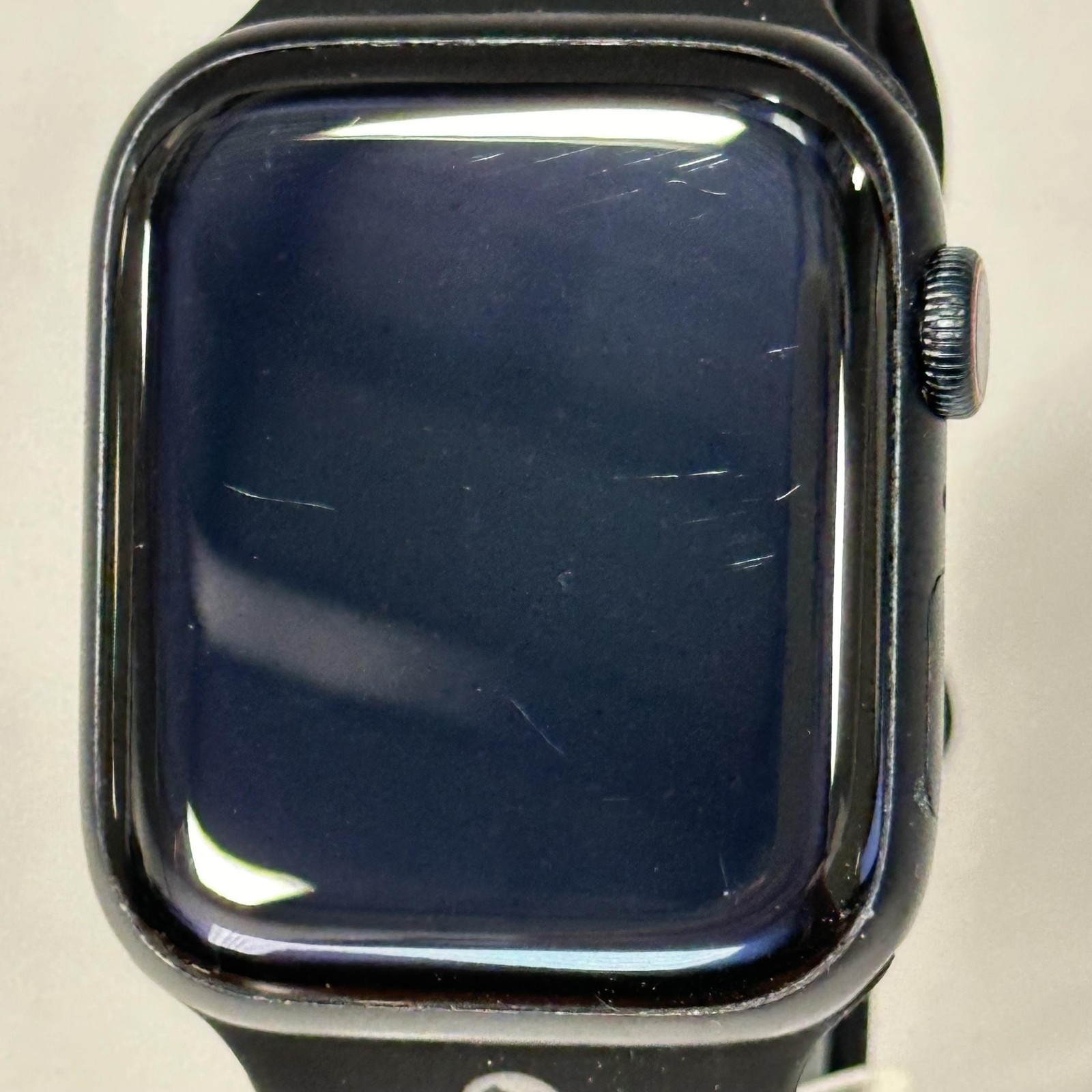 Apple Watch (Series 8) 45mm Space Black Aluminum (LTE) w/Black Nike Sport – Good