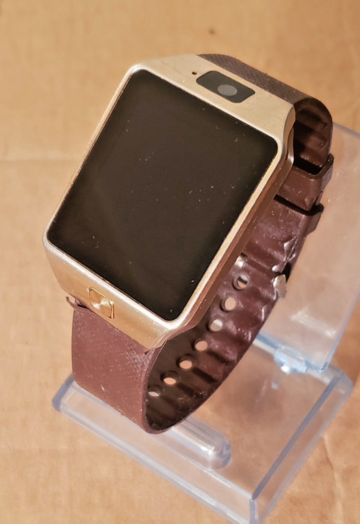 Smartwatch Repair Lot: Samsung Galaxy Gear SM-V700 + DZ09 + Fitbit Charge HR