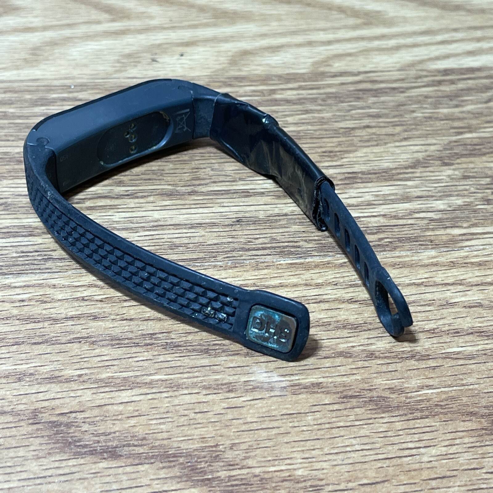 Fitness Activity Tracker Heart Rate Black Rubber Band Digital Dial Wristband