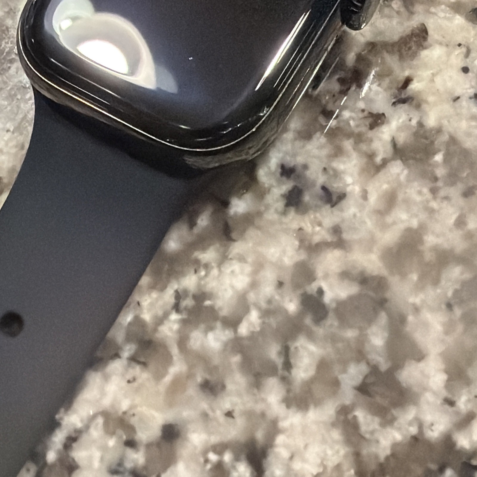 Apple Watch Series 10 Titanium 42mm GPS + Cellular Unlocked Works Great – READ