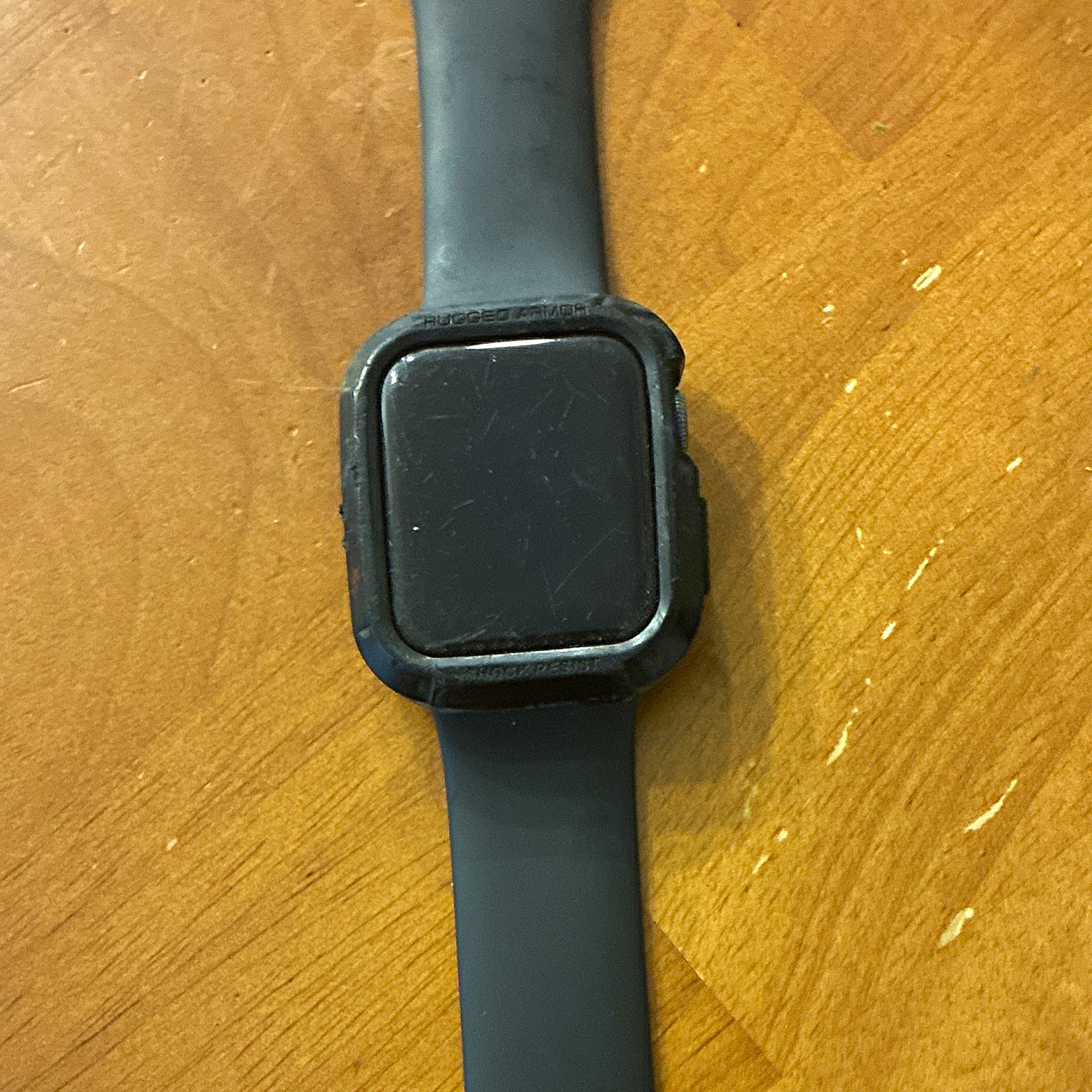 Apple Watch Series 4 GPS 40mm Black Aluminum Case, Black Hard Plastic Band