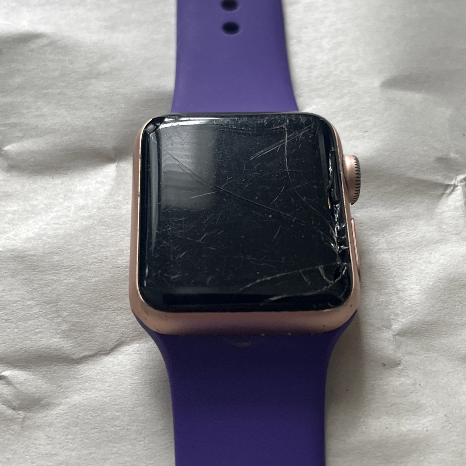 [FOR PARTS] Apple Watch Series 3
