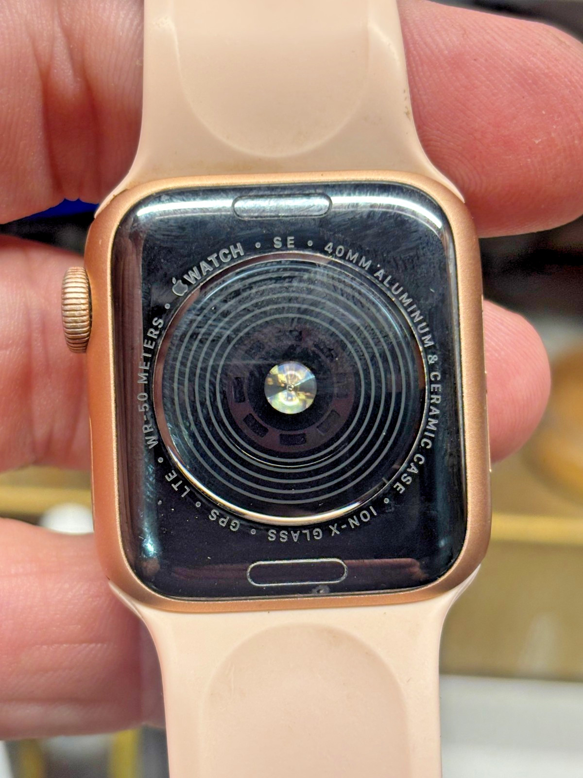 PINK APPLE WATCH SE 1st Gen A2353 40mm Watch Works 32gb GPS LTE NO CHARGE