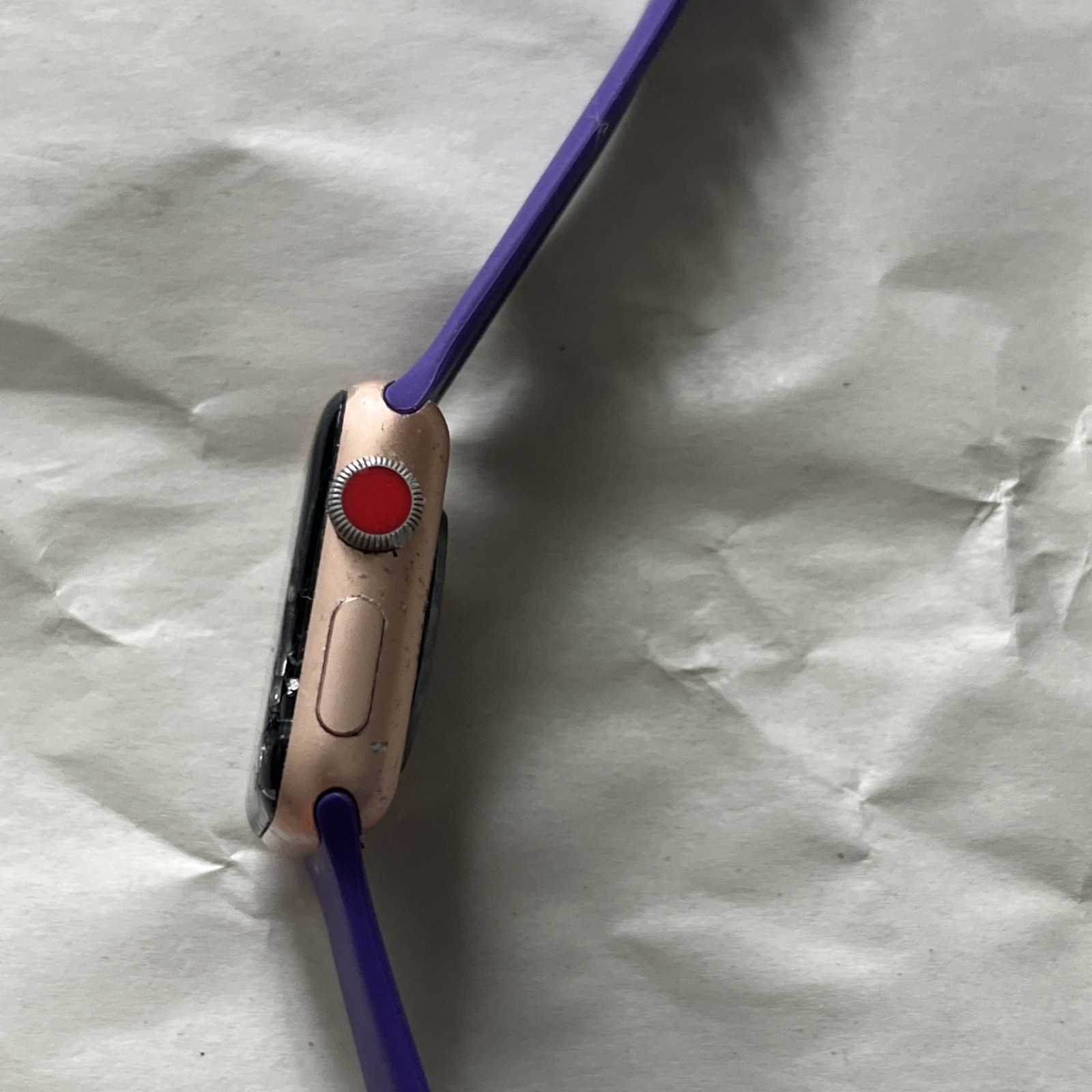 [FOR PARTS] Apple Watch Series 3