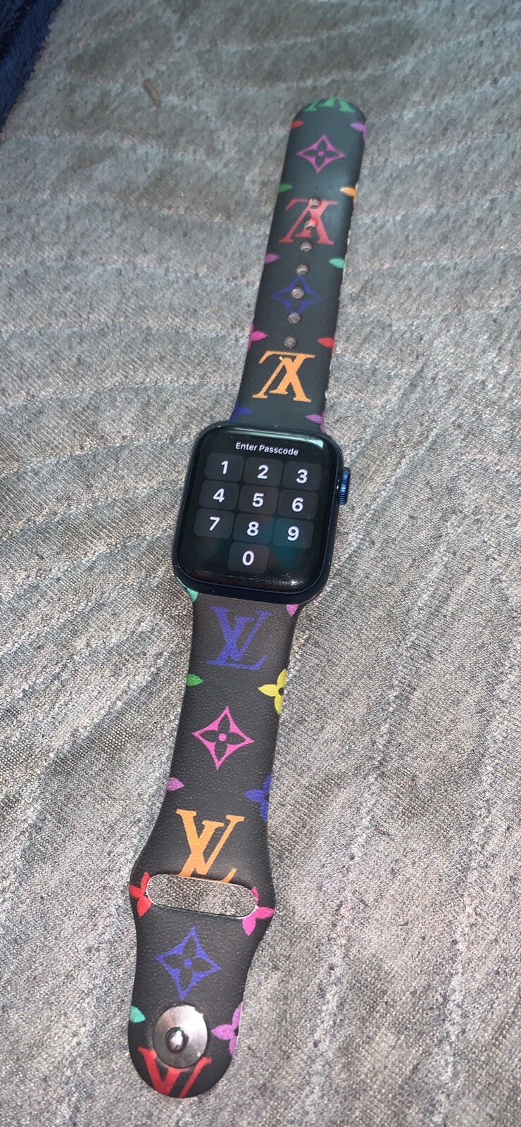 Apple Watch Series 6 GPS 40mm Blue Aluminium Case Deep Navy Sport Band -…