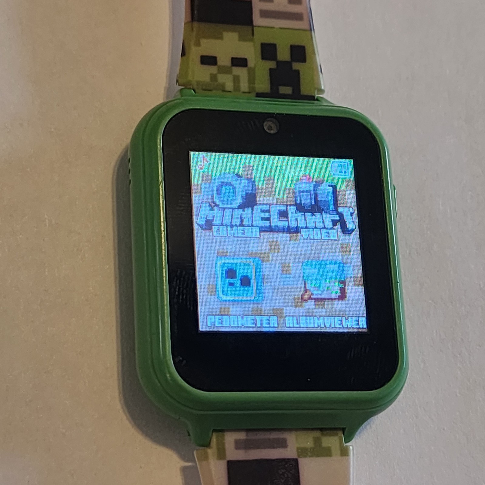 Minecraft Microsoft Kids Smart Watch Touchscreen Interactive With Camera