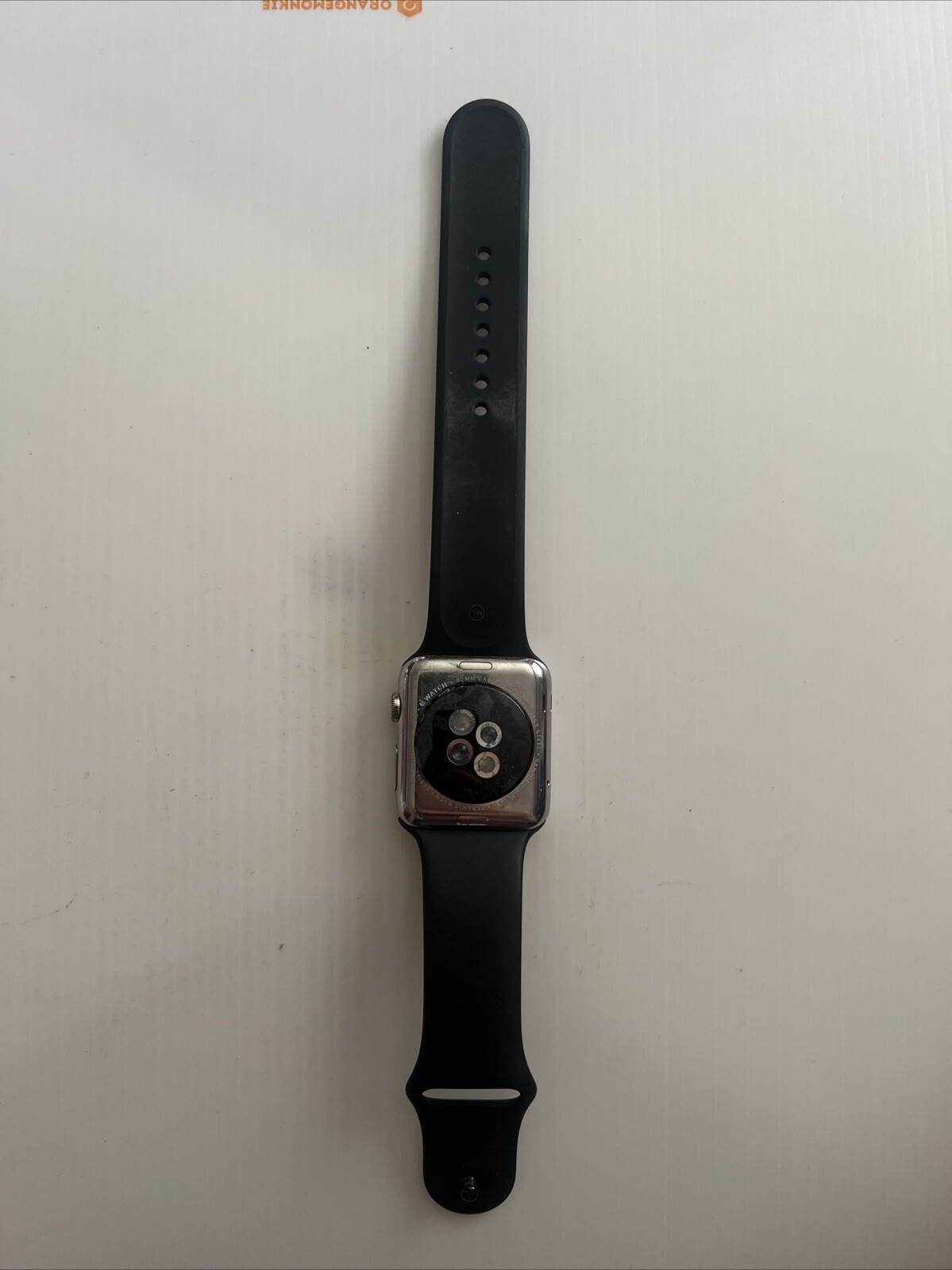 Apple Watch Sport Series 7000 42mm Space Gray – Black Sports Band (FOR PARTS)