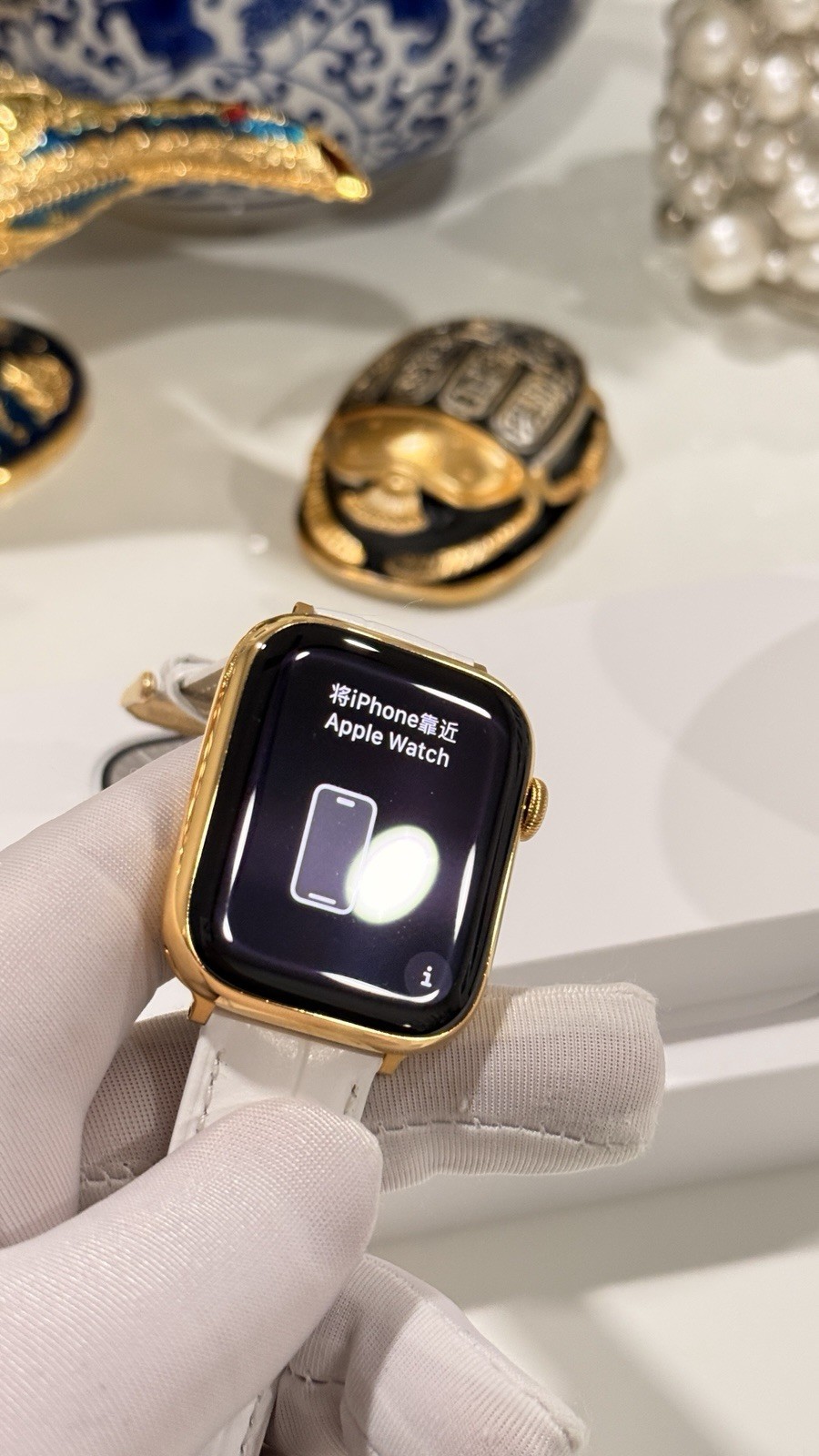24K Gold Plated 45MM Apple Watch SERIES 9 Stainless Steel White Leather GPS LTE