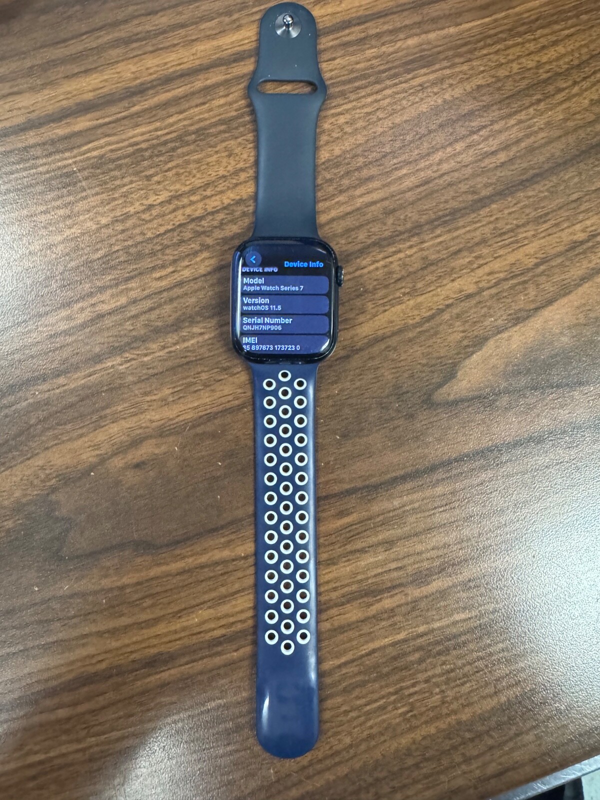 Apple Watch Series 7 45mm Aluminum Case with Sport Band – Midnight GPS+CELLULAR