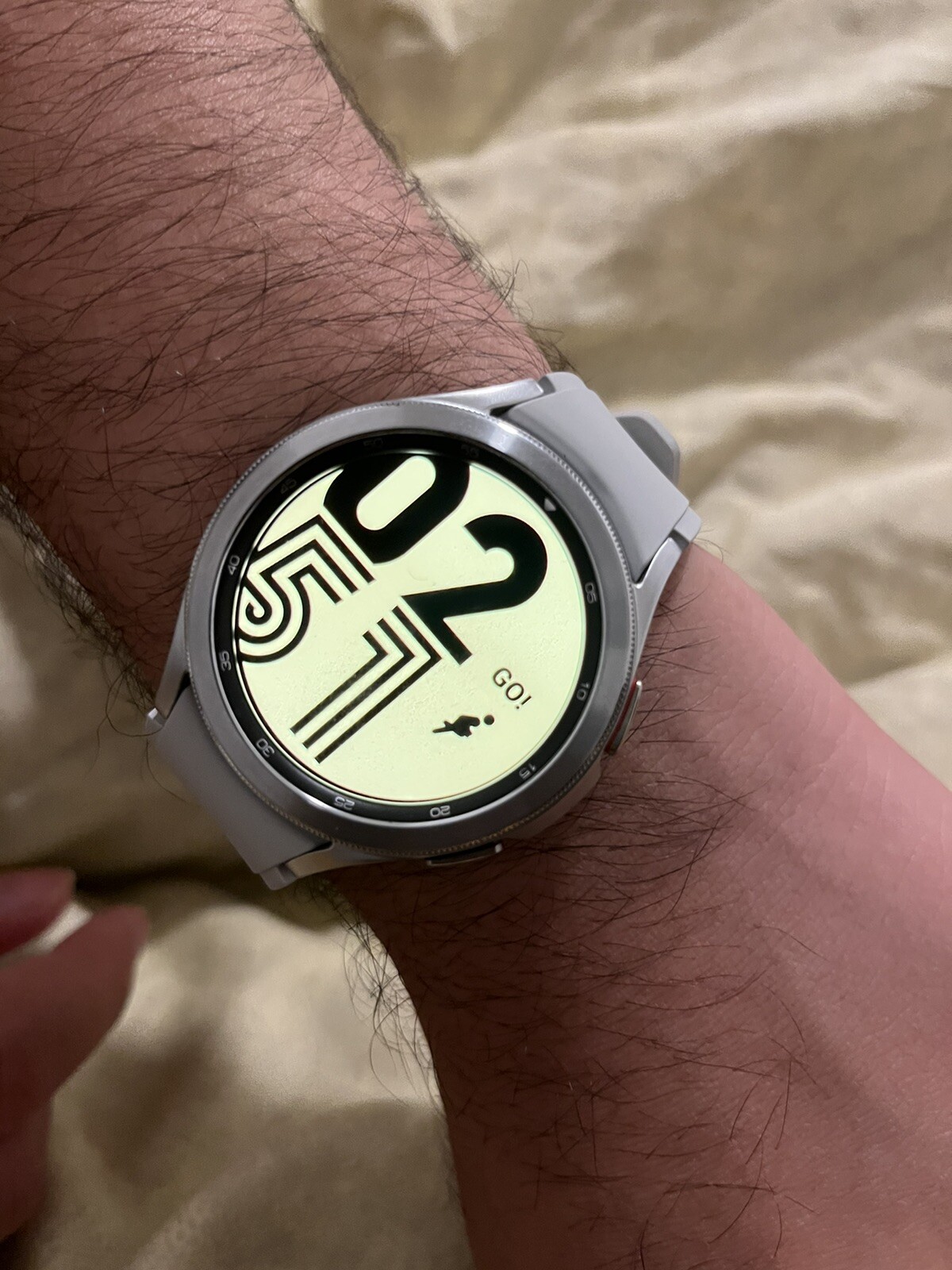 Samsung Galaxy Watch4 Classic SM-R895 46mm Stainless Steel Case with Ridge-Sport