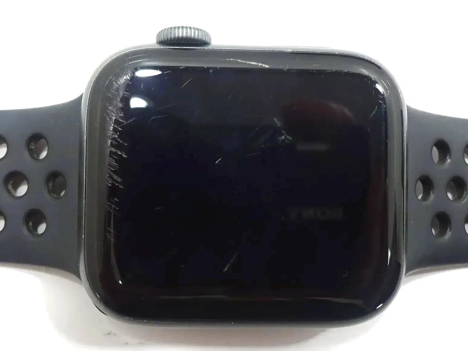 APPLE Watch Series 4 GPS – 44MM Aluminum Case A1978 – Black