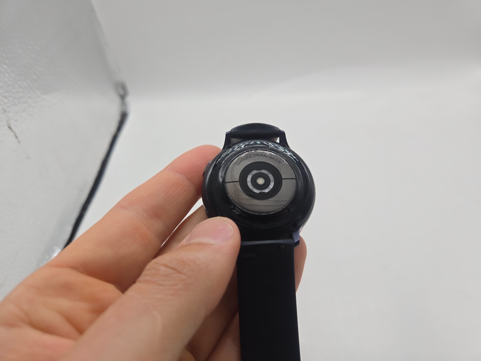 Samsung Galaxy Watch model SM-R820 not tested