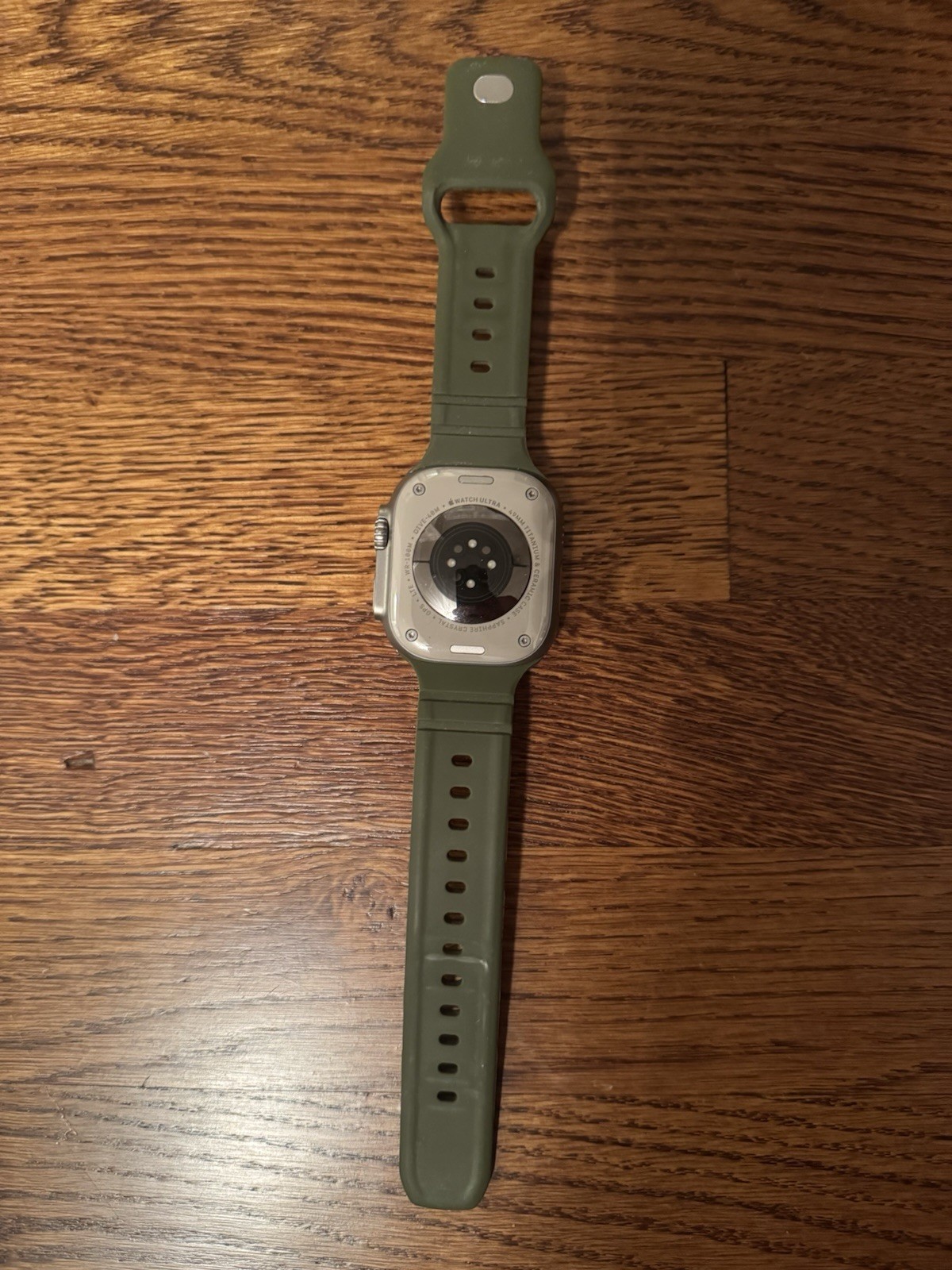 Apple Watch Ultra 49mm Titanium Case with Green Alpine Loop, Medium (GPS +…
