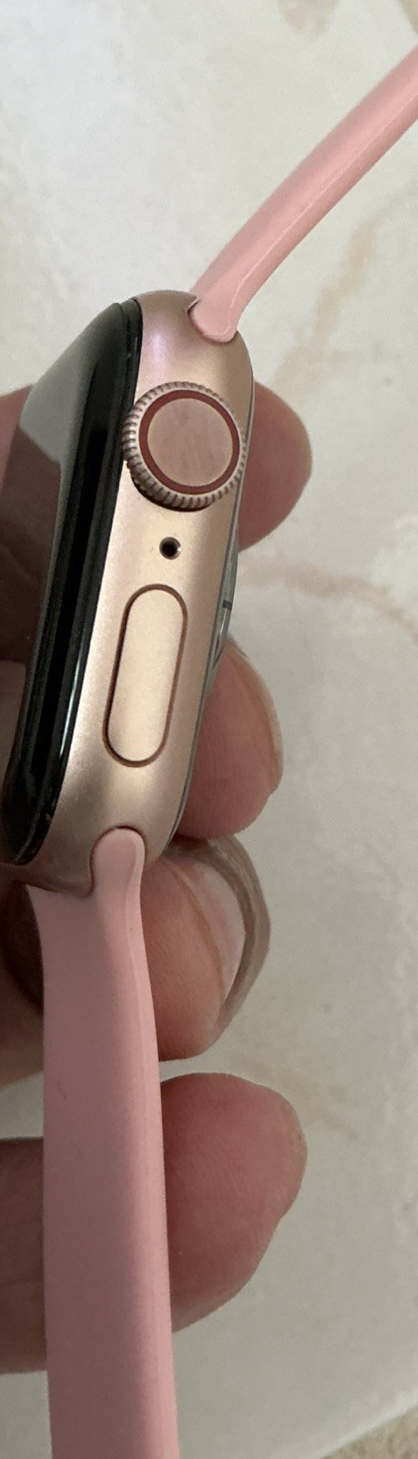 Apple Watch Series 6 GPS, Wifi 40mm Smart Watch – Rose Gold Aluminum Sport,