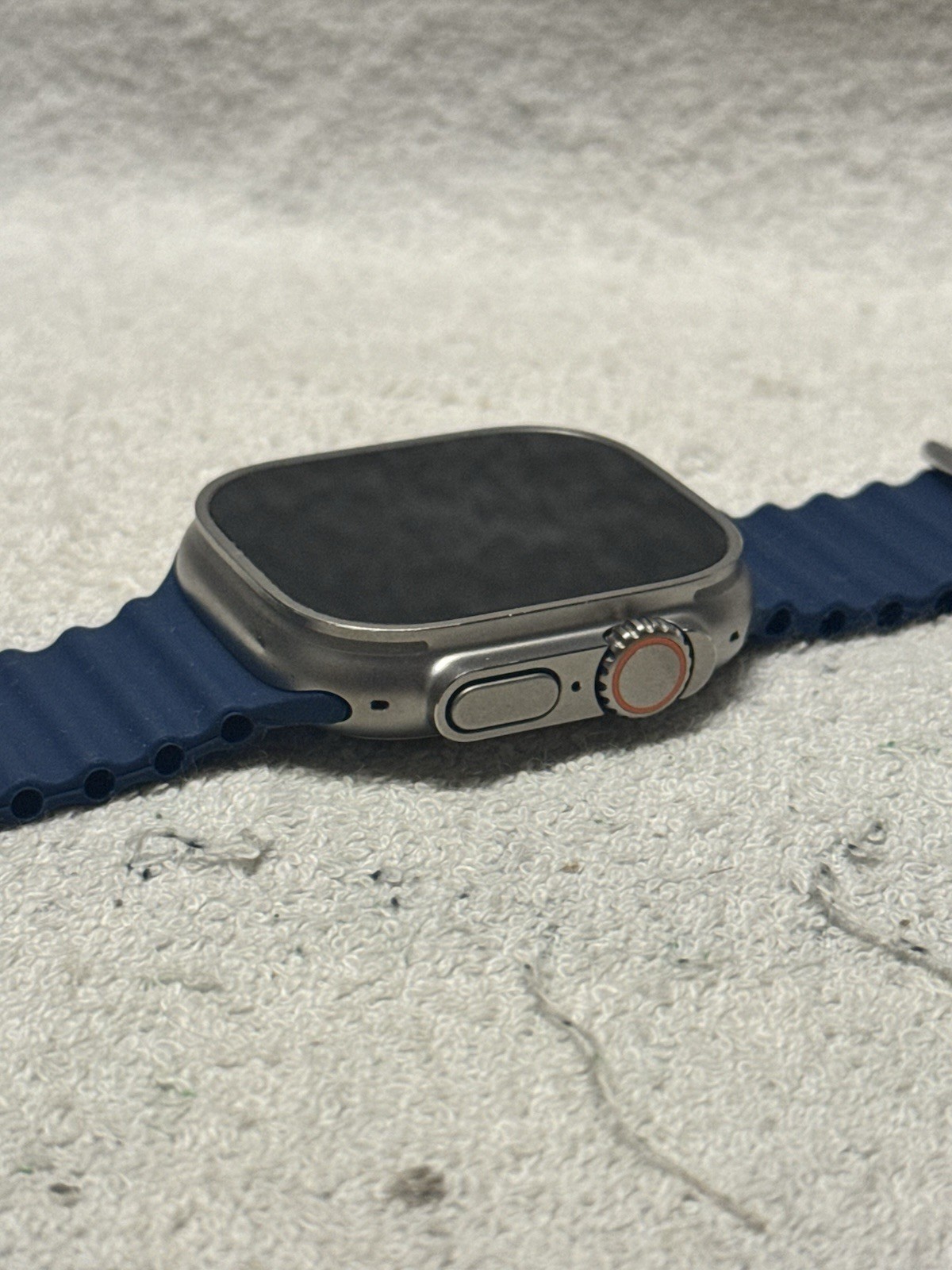 Apple Watch Ultra 2 [GPS + Cellular 49mm] – Titanium Case with Blue Ocean Band