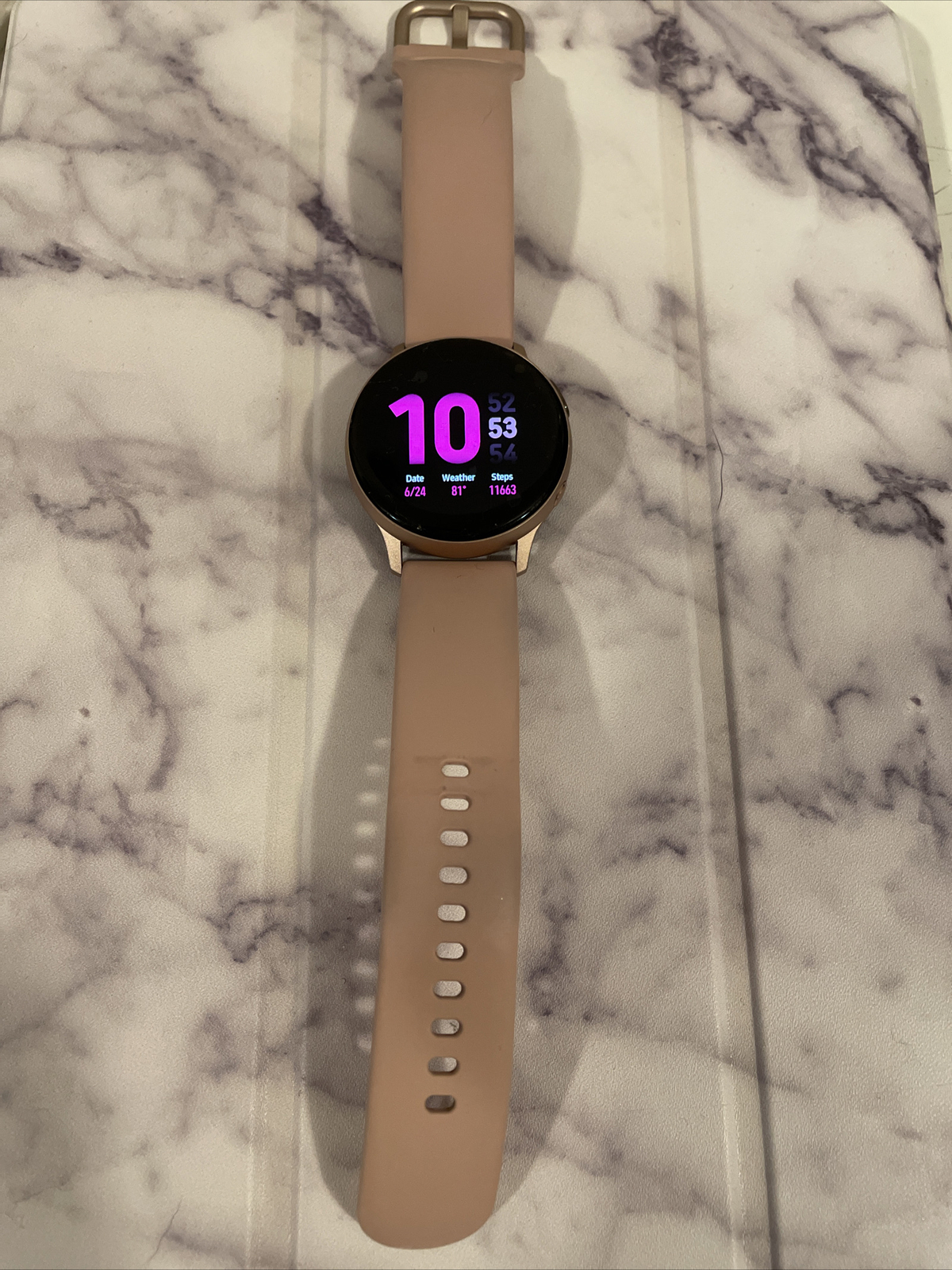 Samsung Galaxy Watch Active 2 SM-R830 40mm. Great Condition, No Scratches/cracks
