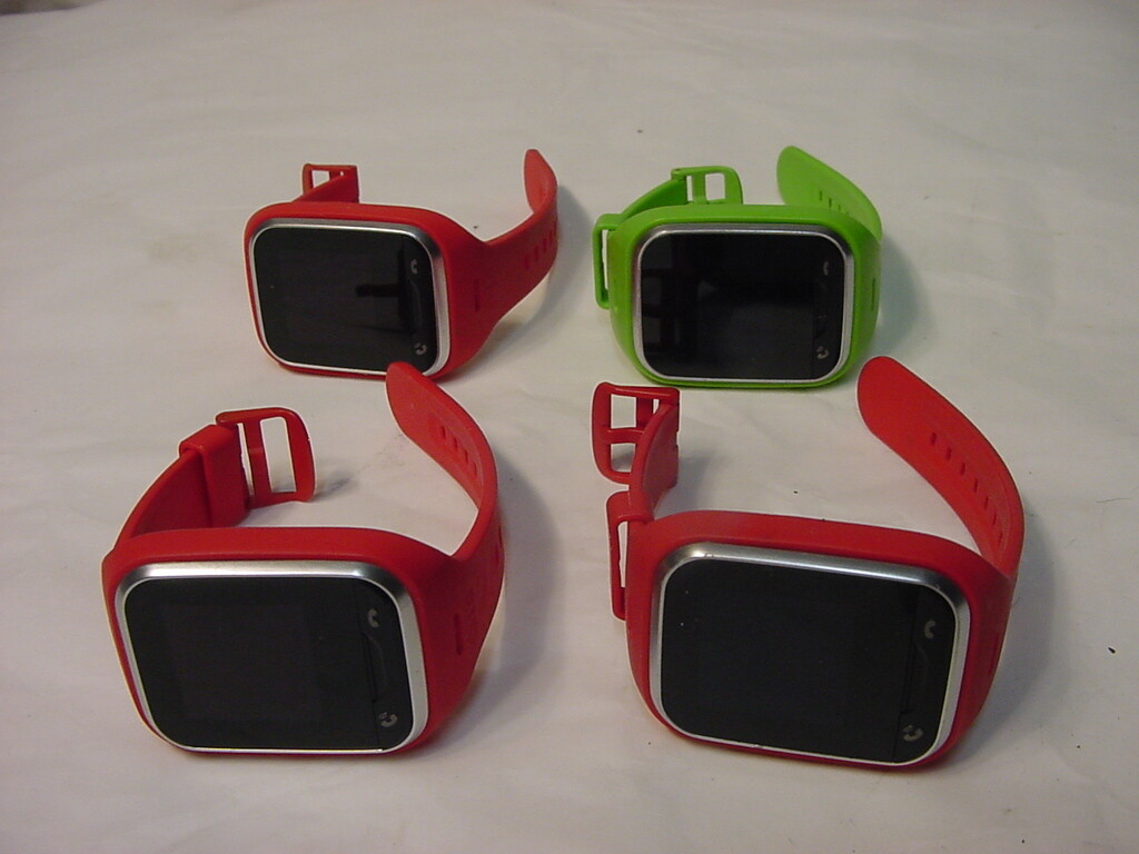 (4) LG SMART WATCHES – LG-VC200 LG-VC200B