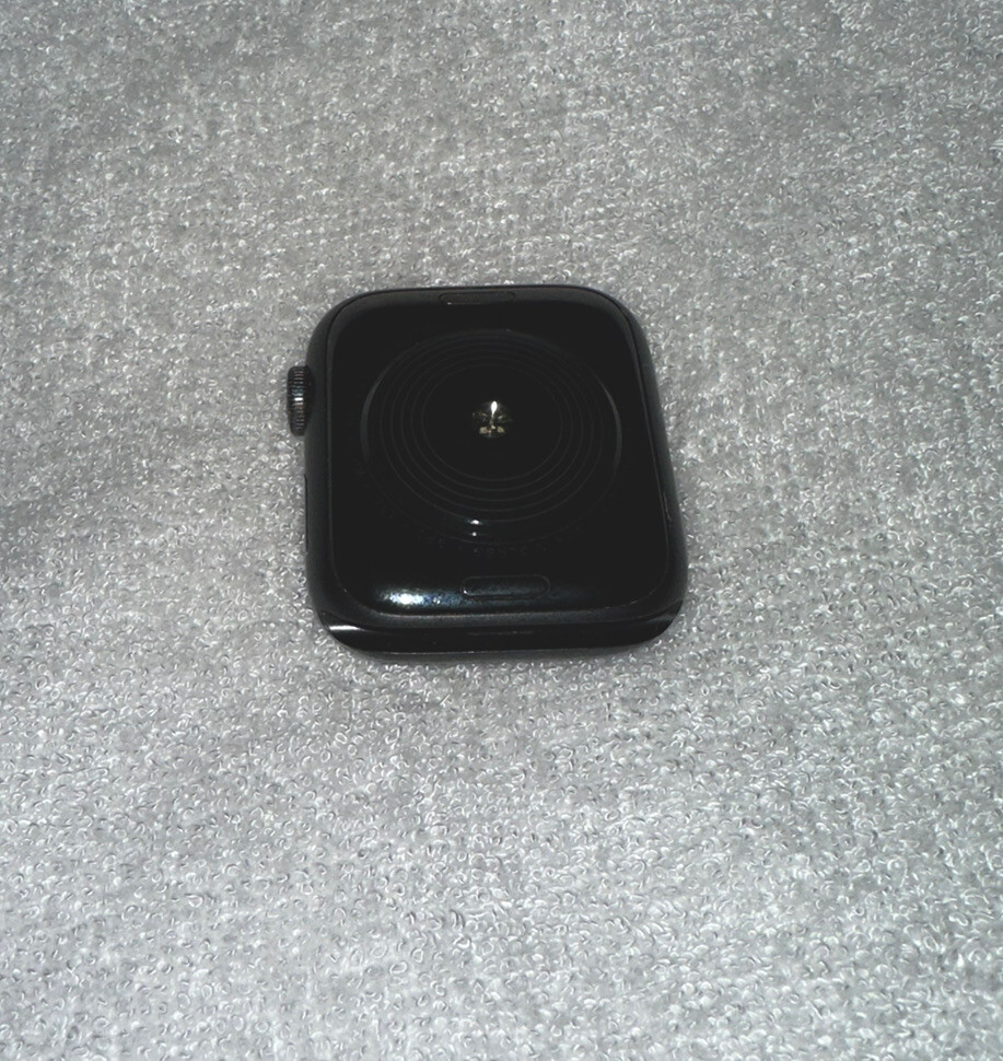 Apple Watch SE 2nd Gen 44mm; Midnight; Aluminum Case; GPS + Cellular
