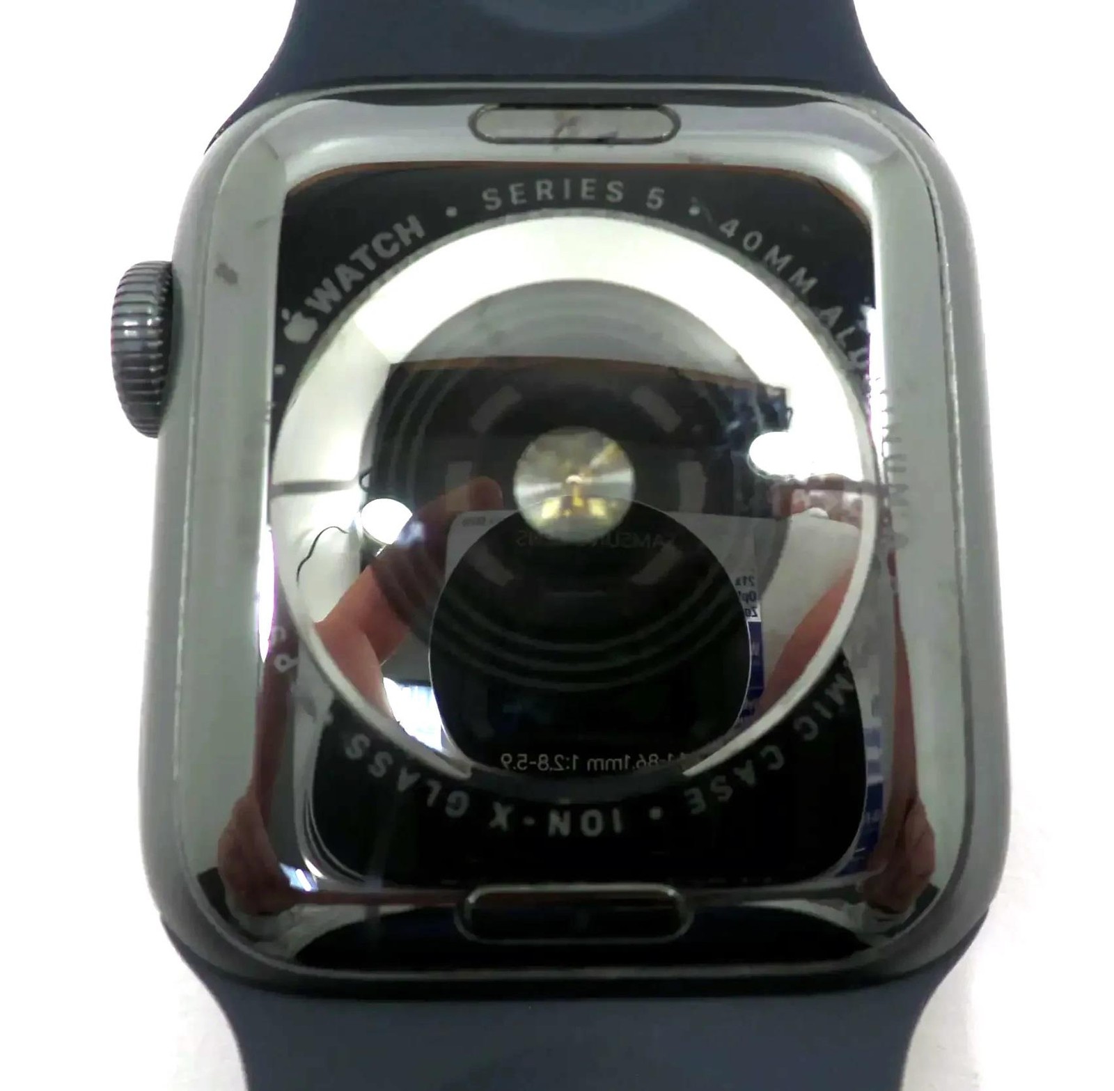 APPLE Watch Series 5 GPS – 40MM Aluminum Case A2092 – Black
