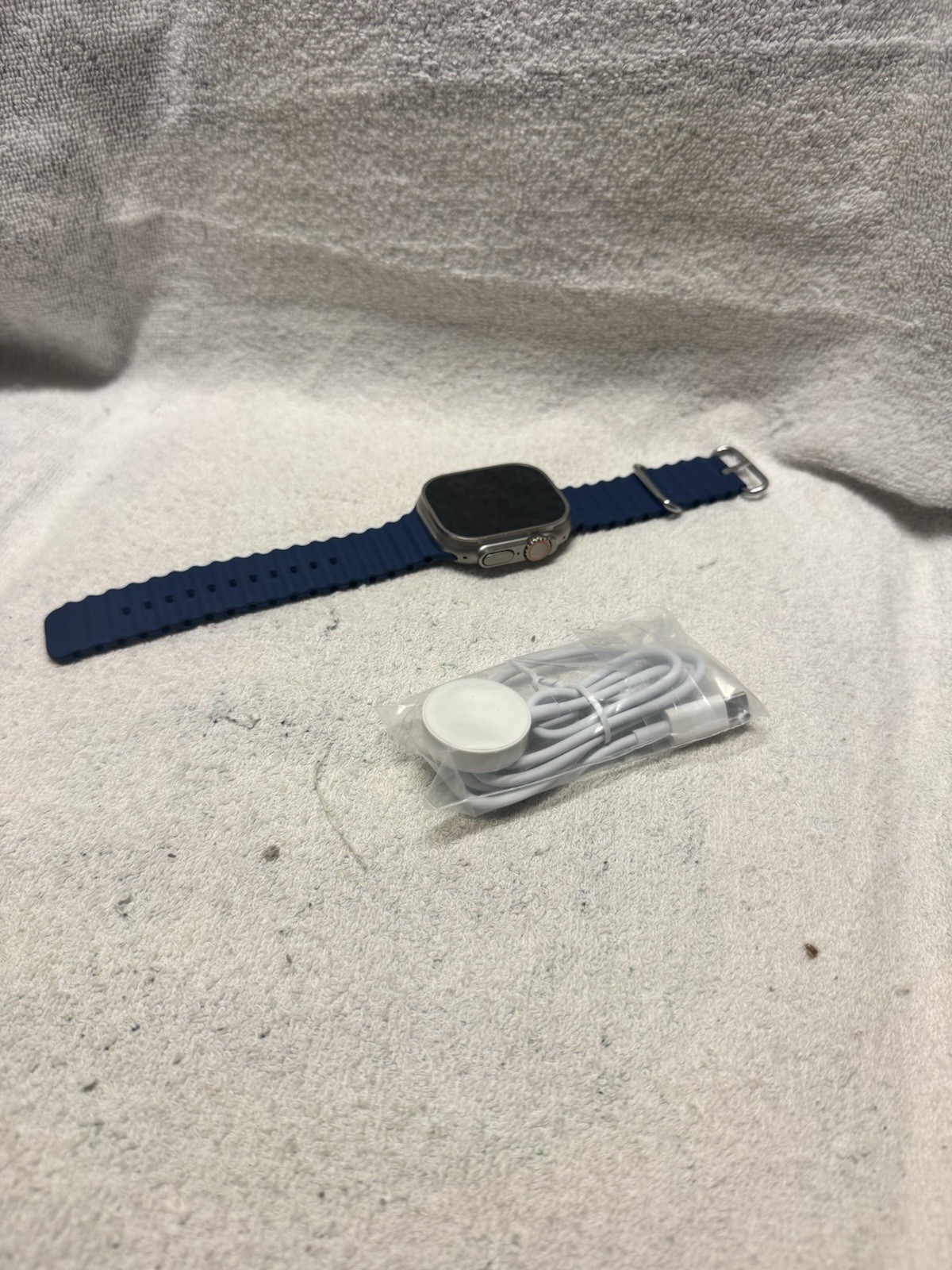 Apple Watch Ultra 2 [GPS + Cellular 49mm] – Titanium Case with Blue Ocean Band
