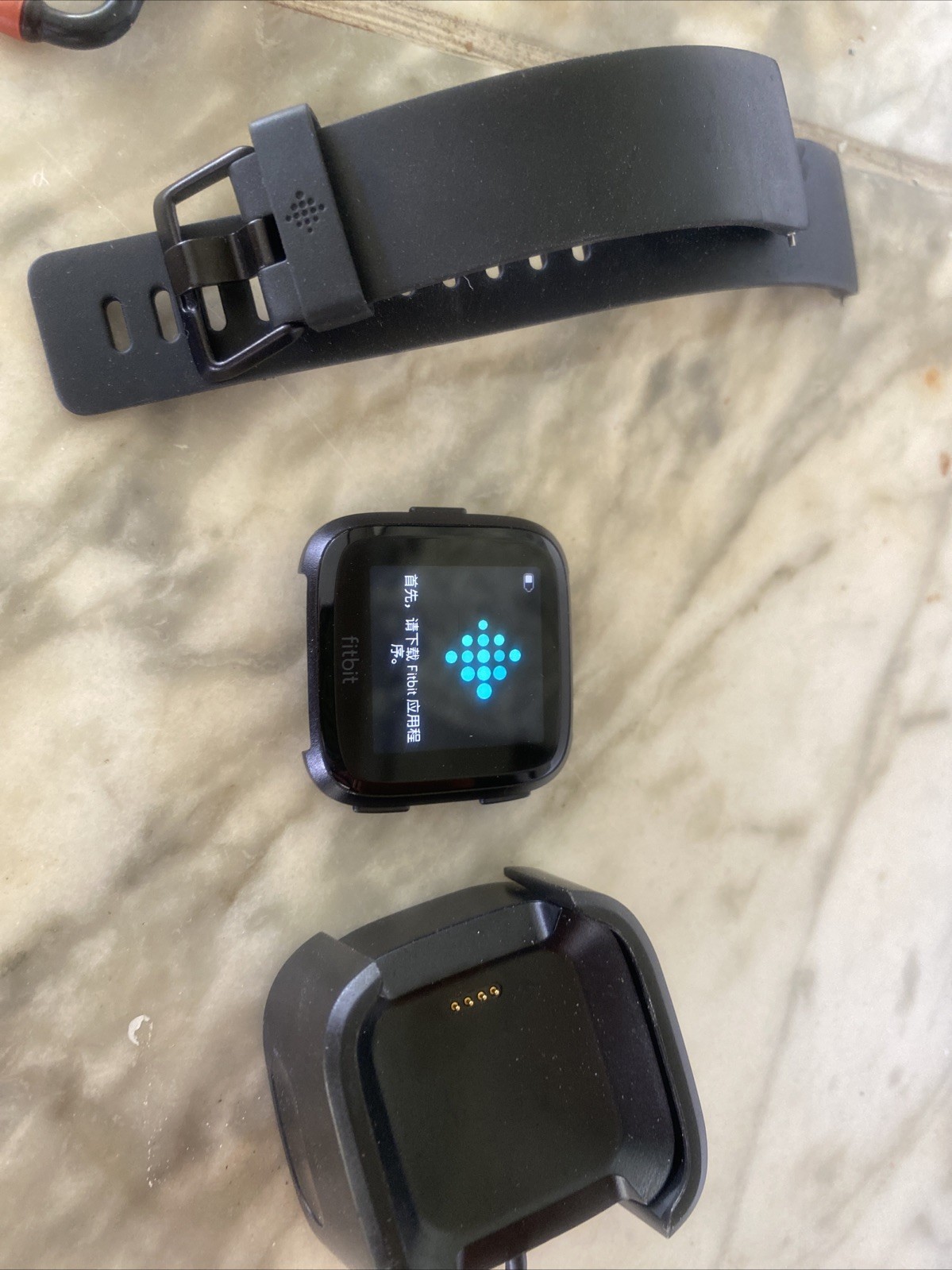 Fitbit Versa Smartwatch Showroom Model Tested ✅ With Bands & Cord