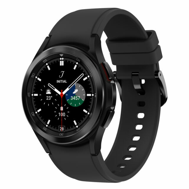 Samsung Galaxy Watch4 Classic SM-R890 Black (WONT CHARGE)
