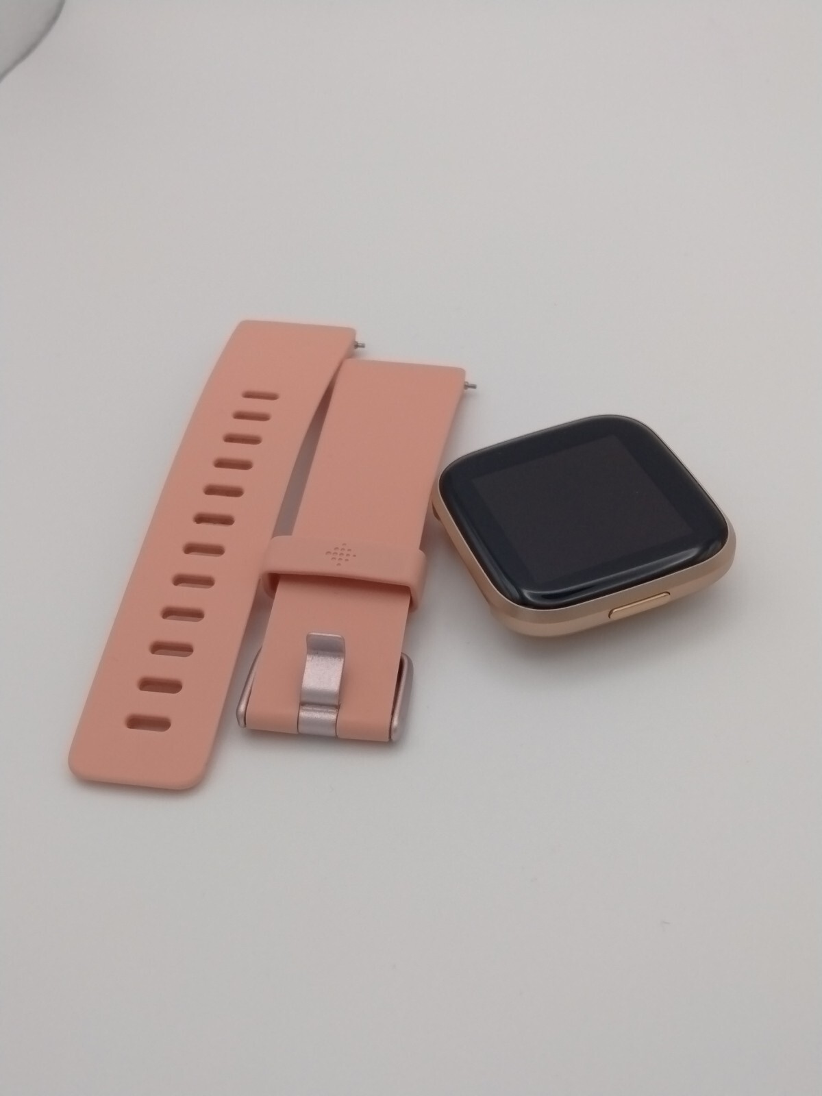 Fitbit Versa 2 Wristband Activity Tracker Rose Copper (FB507RGPK) ⚠️ Read