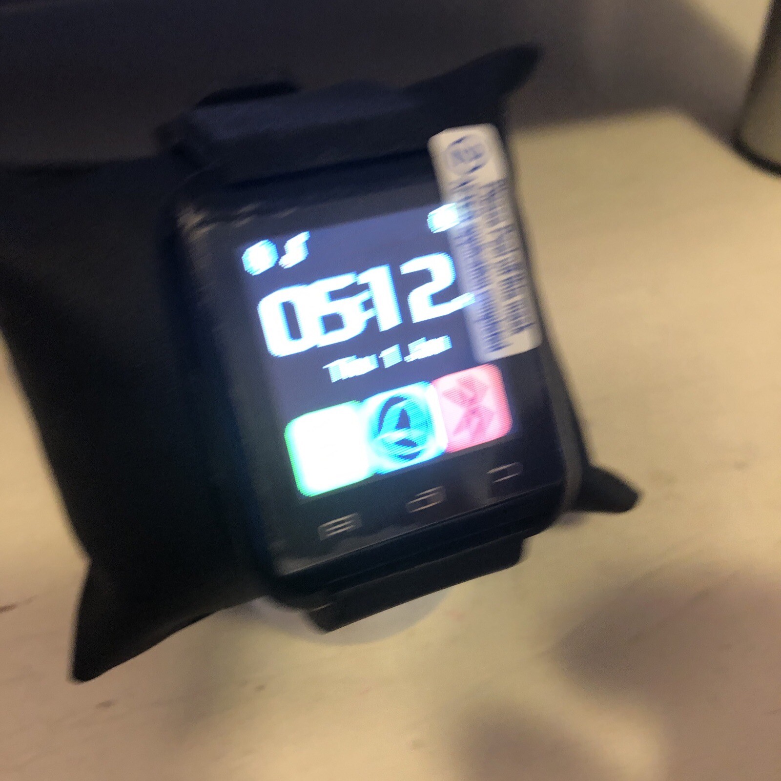 iRulu Connecting My World Smart Watch NEW Black
