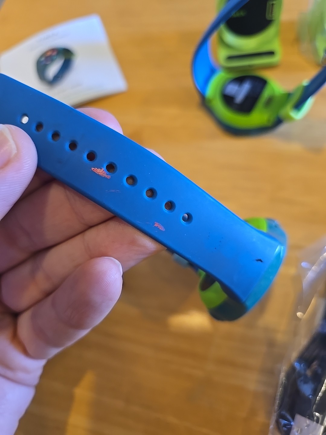 Timex Family Connect 4G Kids Smart Watch T-Mobile 4G – Blue (IFW522TMB) READ DES