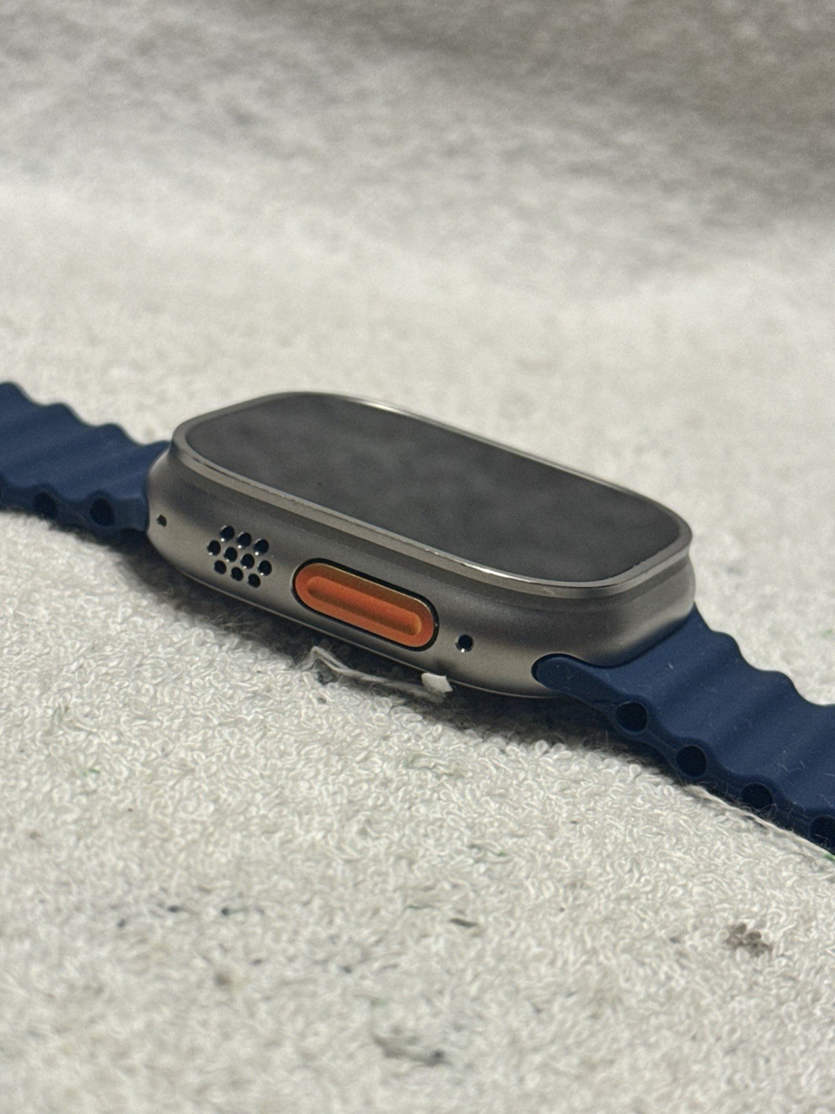 Apple Watch Ultra 2 [GPS + Cellular 49mm] – Titanium Case with Blue Ocean Band