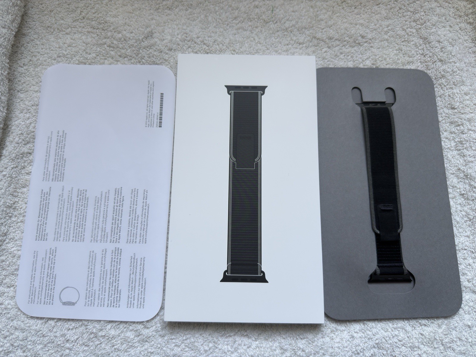 Genuine Apple 49mm Black/Charcoal Trail Loop – M/L – Black Titanium Finish