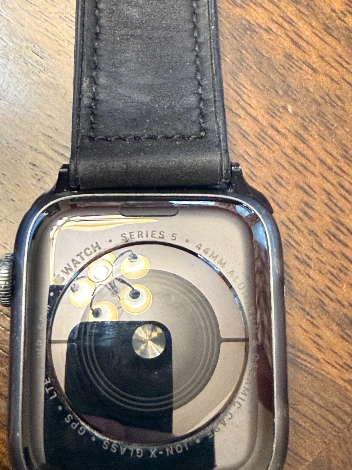 Apple Watch Series 5 Stainless Steel 44mm (GPS + Cellular)