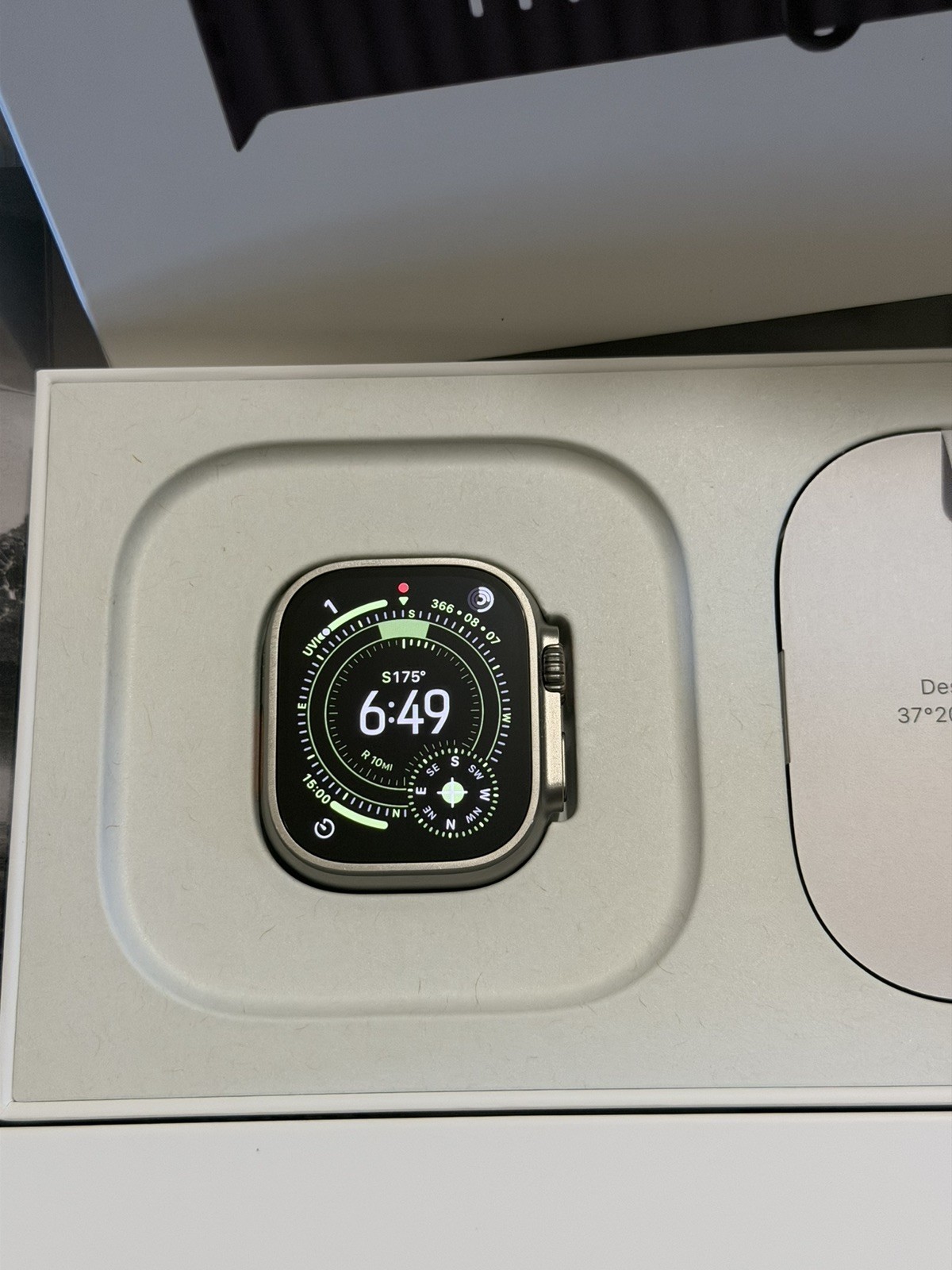 Apple Watch Ultra 3 49mm Natural Ti 64GB, Unlocked, Pristine, New Condition.