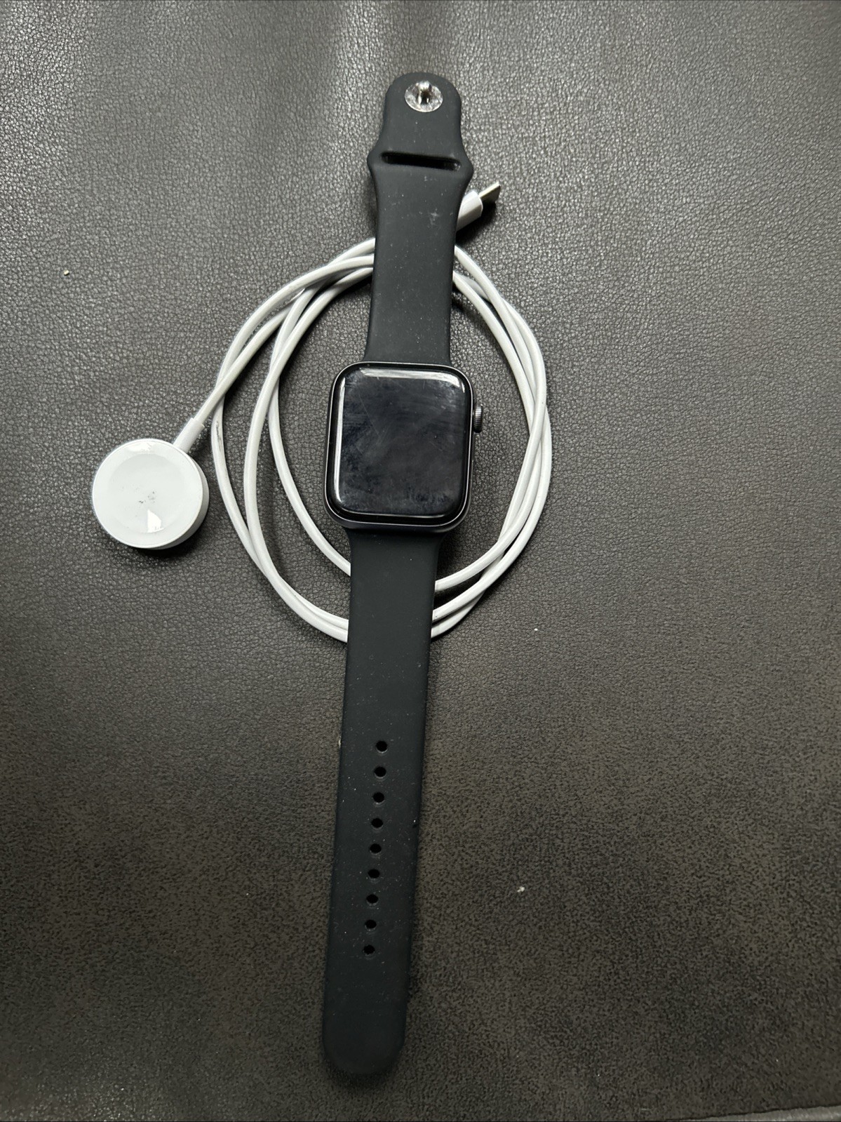 Apple Watch Series 5 40mm 44mm GPS + WiFi + Bluetooth Gold Gray Silver – Good