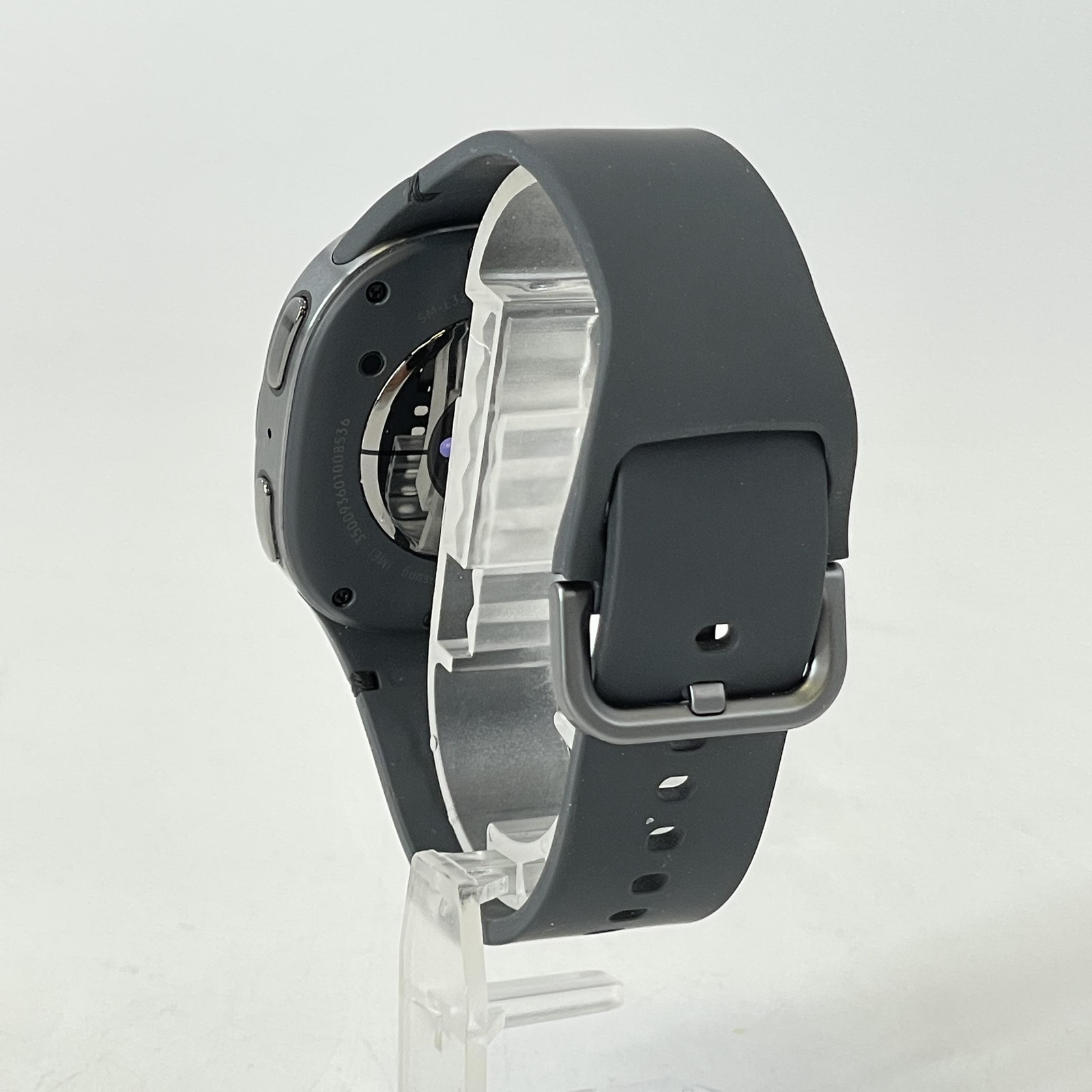 Samsung Galaxy Watch8 40mm Graphite Aluminum (LTE) w/ Sport Band – Excellent