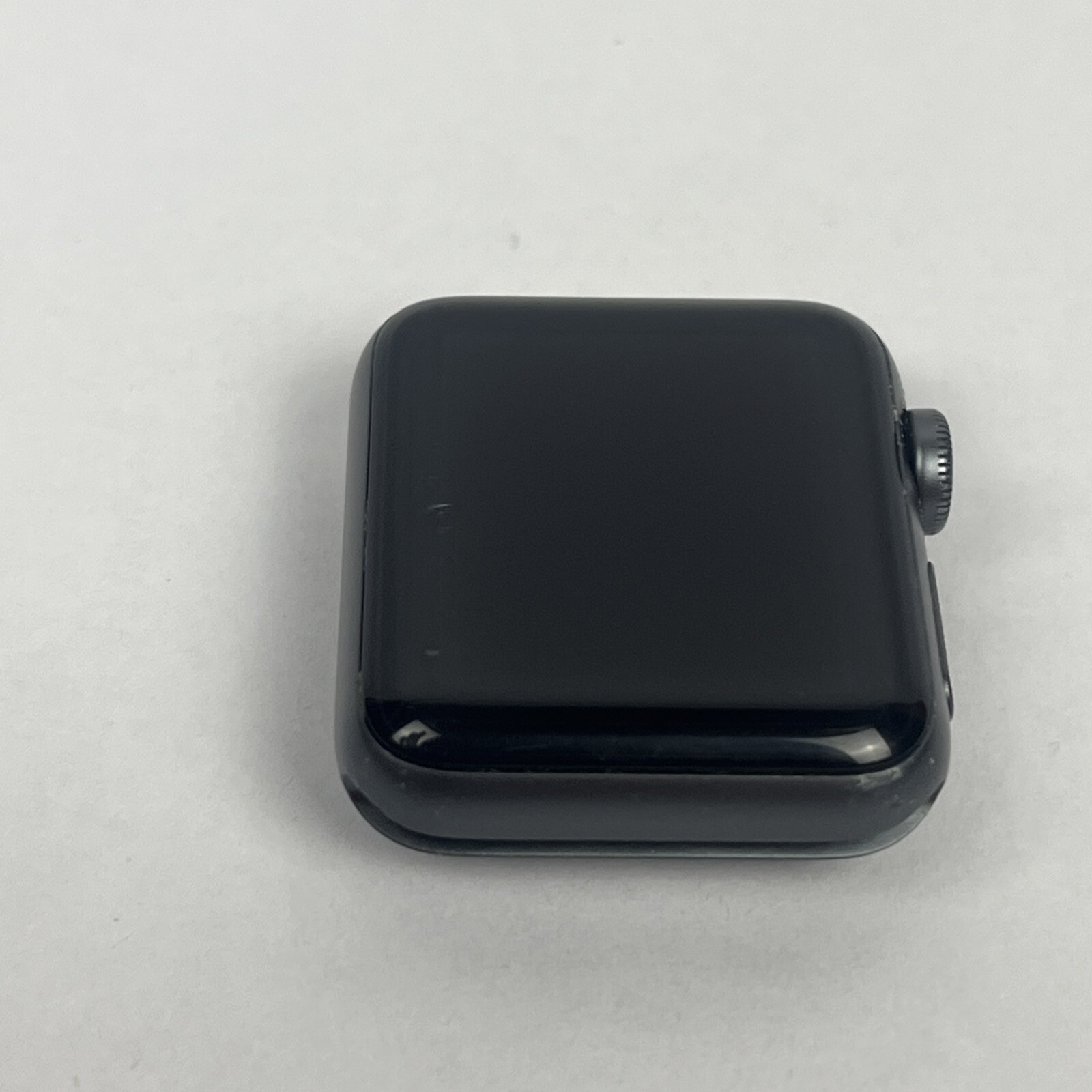 Apple Watch Series 3 38mm Aluminium Case – Space gray *No Power*
