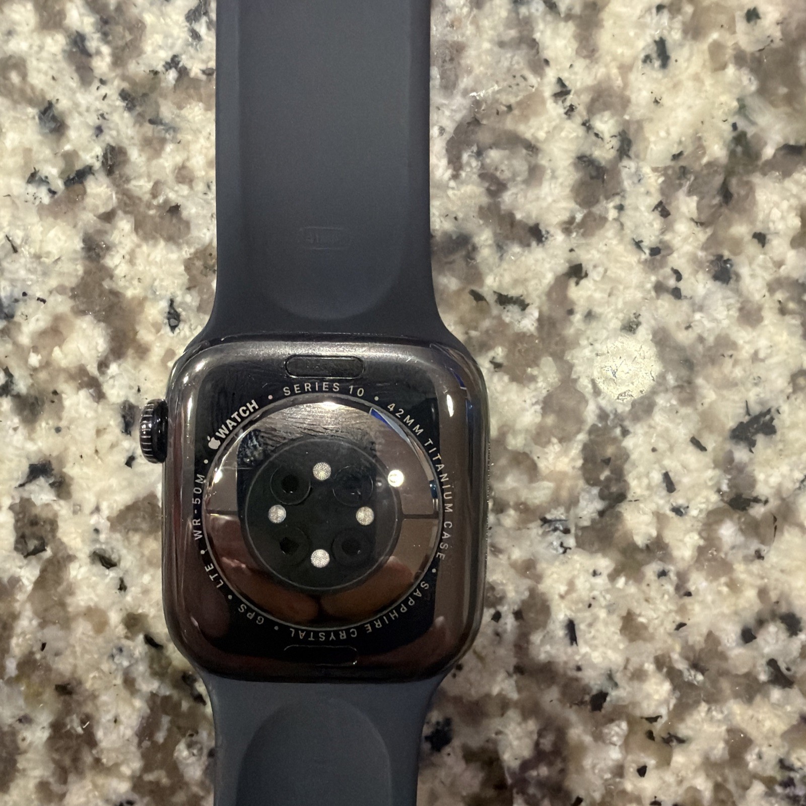Apple Watch Series 10 Titanium 42mm GPS + Cellular Unlocked Works Great – READ
