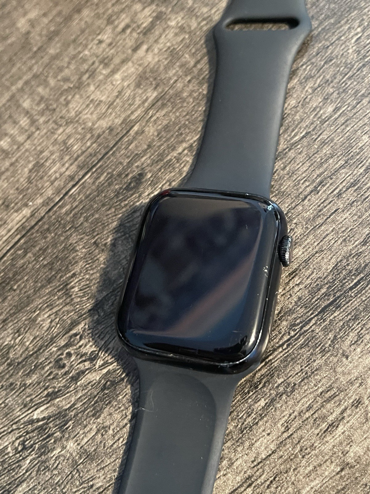 Apple Watch Series 8 45mm 32 GB Aluminum Midnight Unlocked Condition Fair