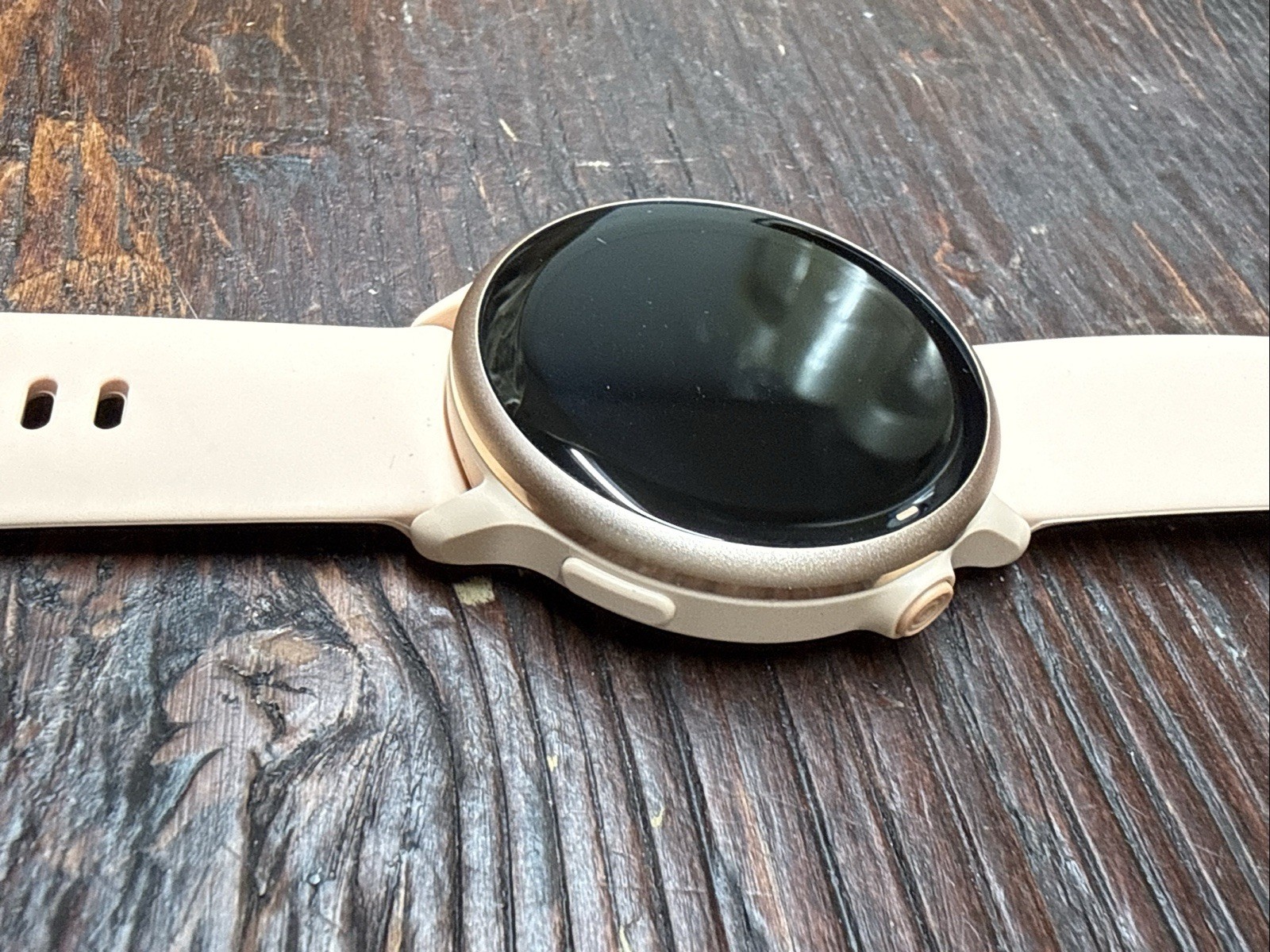 Garmin Vivoactive 6 – 42mm – Pink – Fitness GPS Smartwatch
