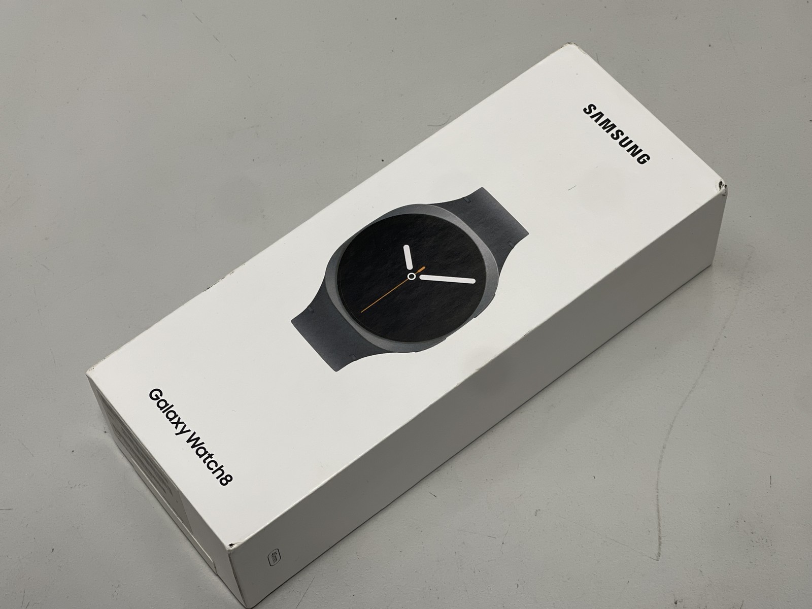 Samsung Galaxy Watch 8 (2025) Graphite 40mm Bluetooth Smartwatch GPS 40mm Sealed