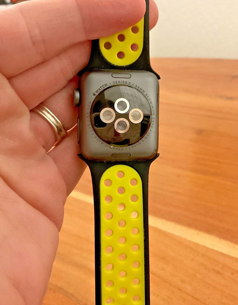Apple Watch Series 2 38mm Aluminum Case w/Sport Band Black/Yellow