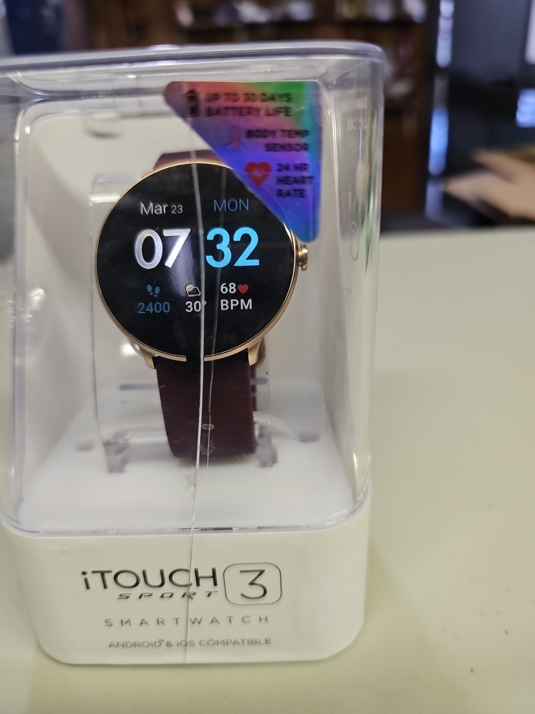 iTouch Sport 3 Smart Watch Fitness Tracker Plum Band New in Protective Case. A1